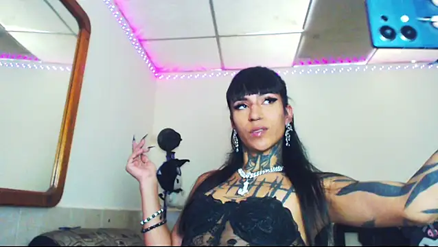jazmin wolf online show from 07-01-26, 05:46