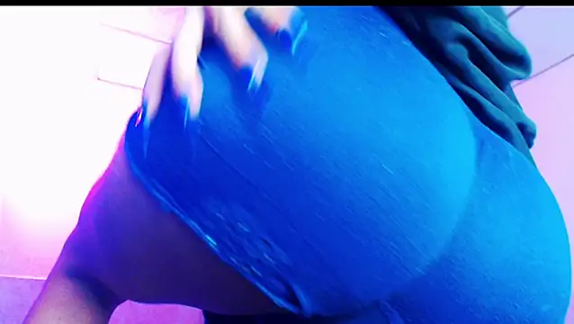 jazmin wolf online show from 02-15-26, 12:37