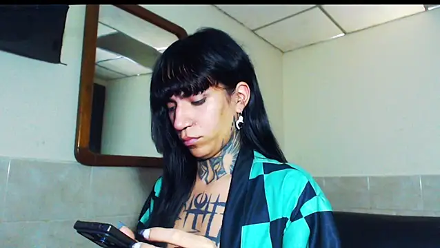 jazmin wolf online show from 01-18-26, 12:52