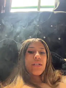 vicky bass  online show from 04-04-26, 02:12