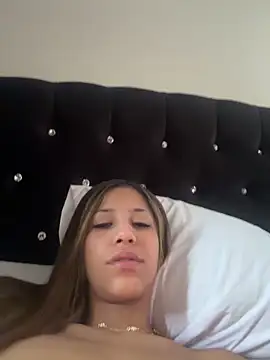 vicky bass  online show from 03-07-26, 07:41