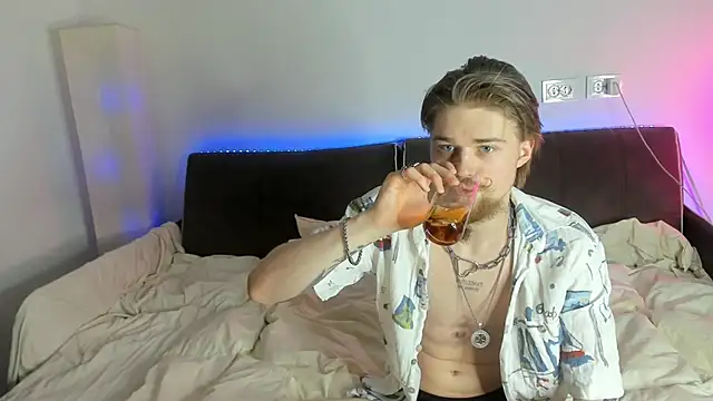 Lev Miller online show from 02-26-26, 03:56