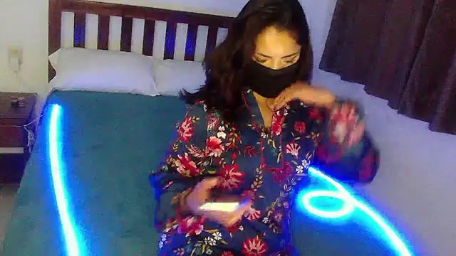 Snapshot of cubomarina chatting on 01-12-26, 07:48 cubomarina online show from 01-12-26, 07:48