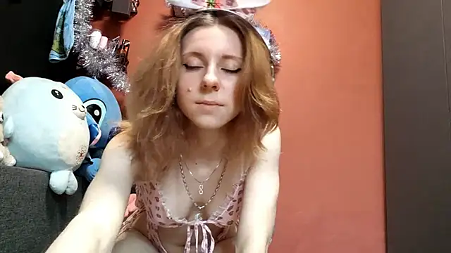 TiaraHenegan online show from 01-14-26, 07:23