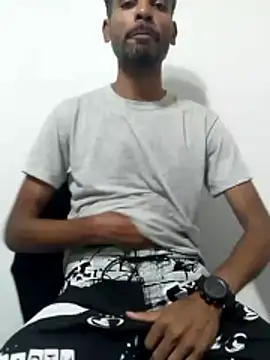 Snapshot of moreno_alpha_br chatting on 02-07-26, 10:07 moreno alpha br online show from 02-07-26, 10:07