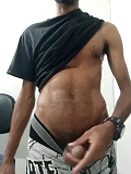 Snapshot of moreno_alpha_br chatting on 03-11-26, 01:43 moreno alpha br online show from 03-11-26, 01:43