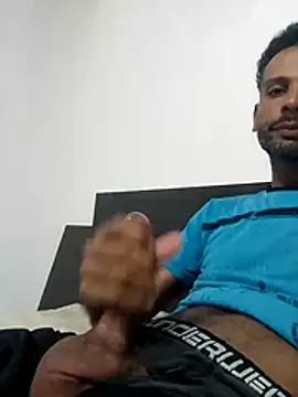 Snapshot of moreno_alpha_br chatting on 02-15-26, 11:58 moreno alpha br online show from 02-15-26, 11:58