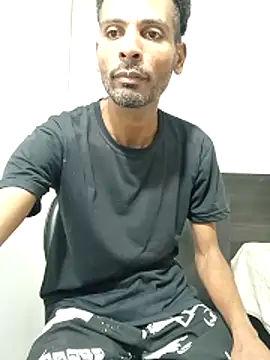 Snapshot of moreno_alpha_br chatting on 03-15-26, 08:05 moreno alpha br online show from 03-15-26, 08:05