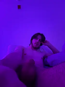 Snapshot of YummyDin chatting on 01-14-26, 06:28 YummyDin online show from 01-14-26, 06:28