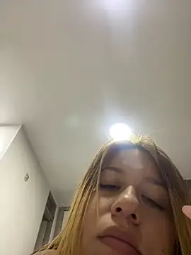 Juli520  online show from 01-08-26, 01:44