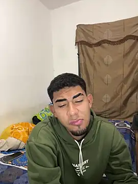 youngalexofficial online show from 02-12-26, 04:23