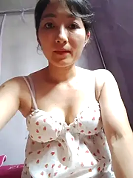 Snapshot of Asami_6868 chatting on 05-06-26, 04:49 Asami 6868 online show from 05-06-26, 04:49