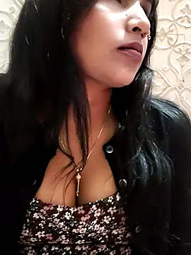 Snapshot of SA-K-SHI chatting on 02-07-26, 04:59 SA-K-SHI online show from 02-07-26, 04:59