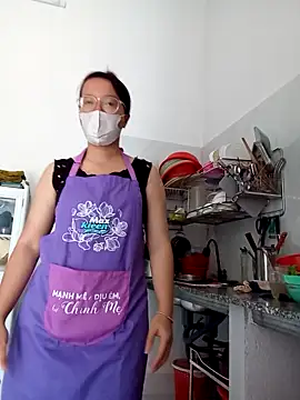 Snapshot of lina_loveee chatting on 02-18-26, 05:49 lina loveee online show from 02-18-26, 05:49