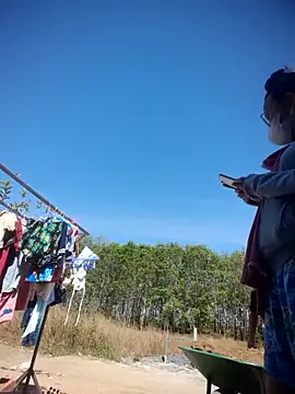 Snapshot of lina_loveee chatting on 02-14-26, 06:46 lina loveee online show from 02-14-26, 06:46