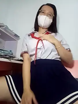 Snapshot of lina_loveee chatting on 02-27-26, 08:14 lina loveee online show from 02-27-26, 08:14