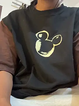 hina 001 online show from 03-19-26, 02:06