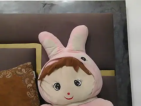 Snapshot of hina_001 chatting on 02-09-26, 08:34 hina 001 online show from 02-09-26, 08:34