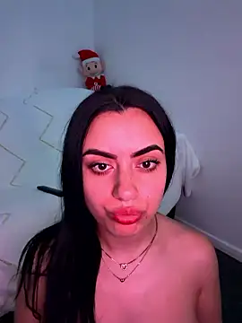 Snapshot of Marisa_ass chatting on 04-24-26, 07:27 Marisa ass online show from 04-24-26, 07:27