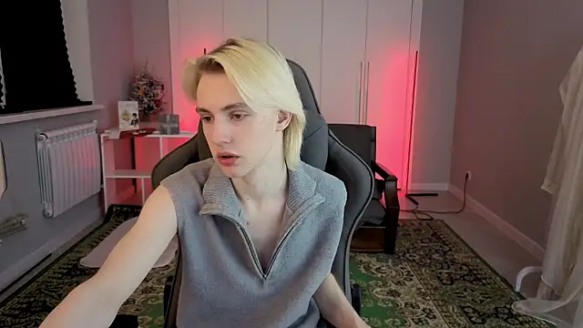 lucidangelok1 online show from 03-15-26, 01:18