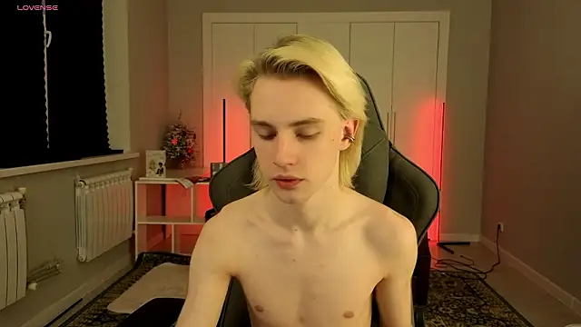 lucidangelok1 online show from 03-22-26, 11:50