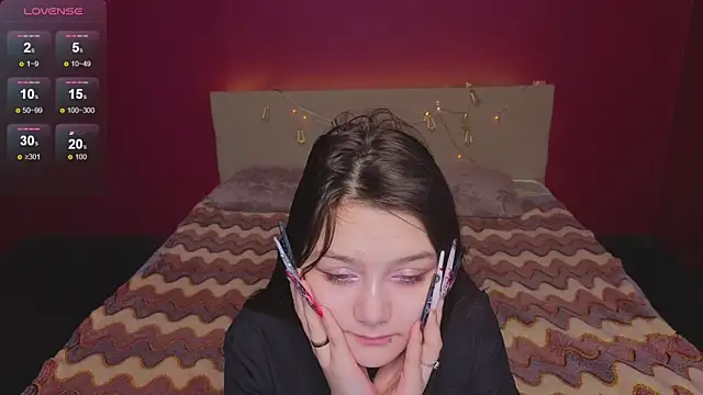 xxxnaughtyfoxyxxx online show from 04-07-26, 09:33