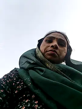 lodhi8080 online show from 02-26-26, 11:54