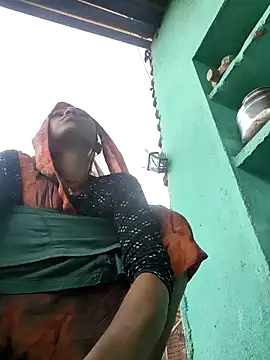 lodhi8080 online show from 04-14-26, 12:59