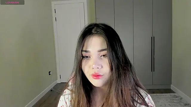 Snapshot of Aiko_mainee chatting on 01-12-26, 03:13 Aiko mainee online show from 01-12-26, 03:13