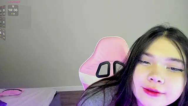 Snapshot of Aiko_mainee chatting on 01-08-26, 01:22 Aiko mainee online show from 01-08-26, 01:22