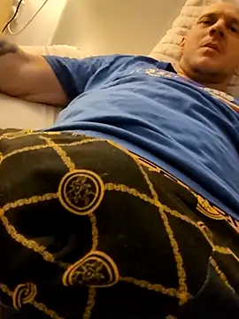 Snapshot of parish7196 chatting on 01-08-26, 01:22 parish7196 online show from 01-08-26, 01:22