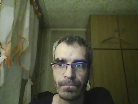 Gattuzoman85 online show from 04-16-26, 09:39