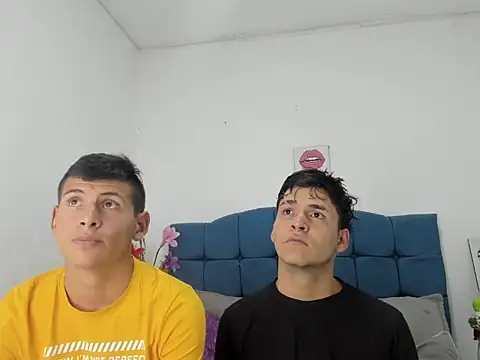 CoupleFire  online show from 01-13-26, 06:01