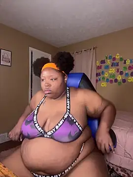 Chocolatebunnyxx96 online show from 06-04-26, 04:39