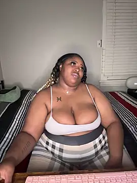 Chocolatebunnyxx96 online show from 04-05-26, 03:24