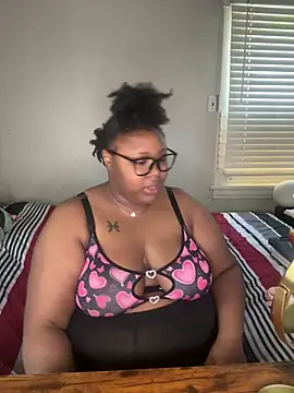 Snapshot of Chocolatebunnyxx96 chatting on 04-17-26, 03:04 Chocolatebunnyxx96 online show from 04-17-26, 03:04