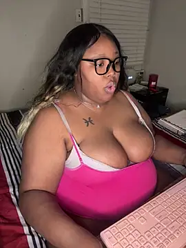 Chocolatebunnyxx96 online show from 03-23-26, 04:12