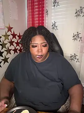 Chocolatebunnyxx96 online show from 02-12-26, 10:42