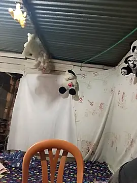 chiquitahot  online show from 03-19-26, 12:49