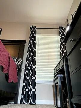 Elenore hoesevelt online show from 01-07-26, 07:08