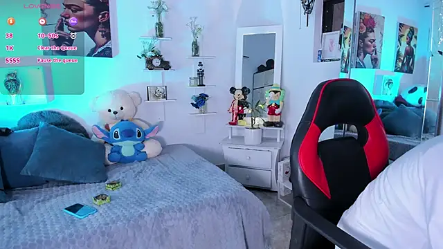 Zury Ramirez online show from 01-10-26, 07:31