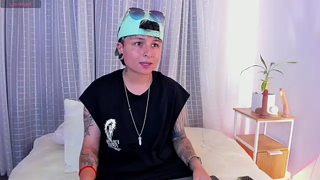 Zury Ramirez online show from 04-16-26, 10:12