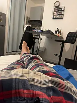 zonki123 online show from 03-25-26, 06:18