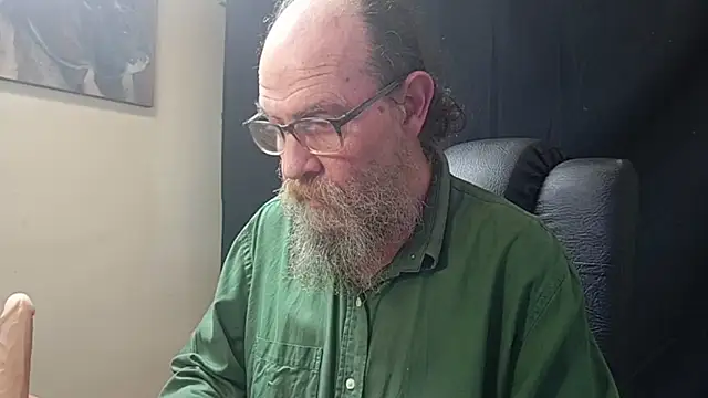 Uncle Hottie online show from 04-04-26, 04:46