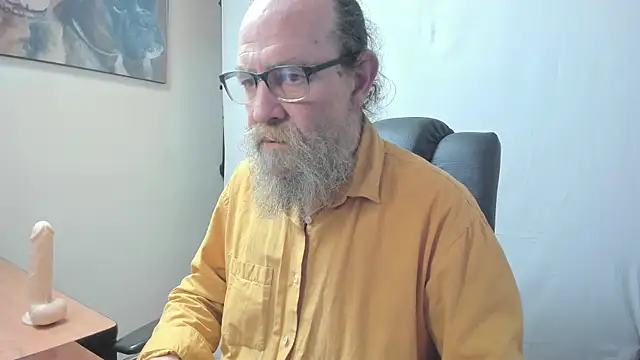 Uncle Hottie online show from 03-03-26, 05:42