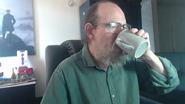 Uncle Hottie online show from 07-11-26, 03:12