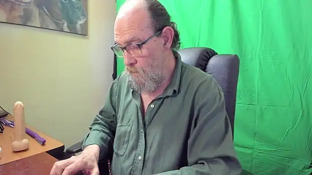 Uncle Hottie online show from 04-15-26, 07:58