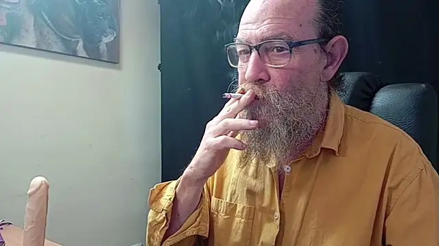 Uncle Hottie online show from 04-09-26, 05:08