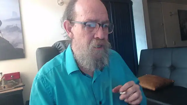 Uncle Hottie online show from 07-02-26, 03:18