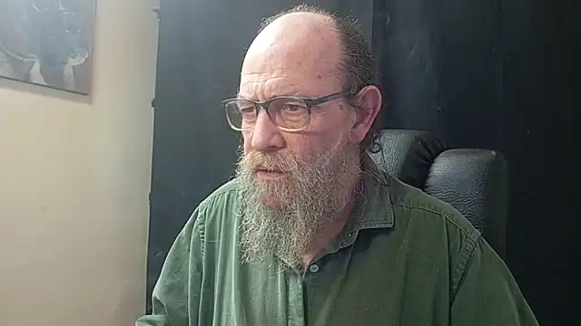 Uncle Hottie online show from 04-08-26, 05:03